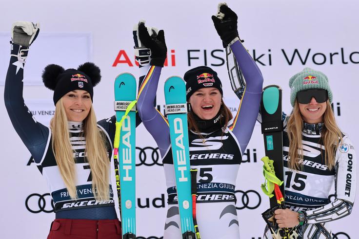 Najhitrejša trojica, Lindsey Vonn je še sedmič to sezono na zmagovalnem odru. | Foto: Guliverimage