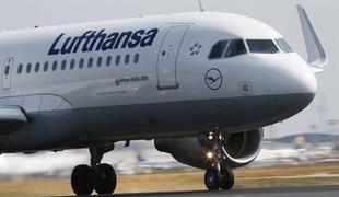 Lufthansa: udobni sedeži ob zasilnih izhodih zdaj 60 evrov dražji