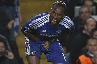 Rooney: Drogba, prenehaj s simuliranjem!