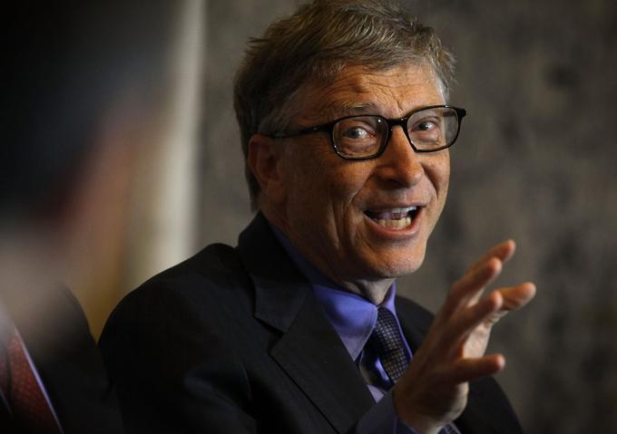 Bill Gates je bil po objavi videoposnetka predavanja TED Talk leta 2015 v komentarjih na spletu deležen celo posmeha, da pretirava oziroma dvomov, ali je on v resnici dovolj kredibilna oseba za napovedovanje epidemij oziroma opozarjanje o virusih. Danes trdijo nekaj drugega: da je Gates epidemijo napovedal, ker je vedel, da se bo zgodila, oziroma jo je zakrivil prav on. | Foto: Getty Images