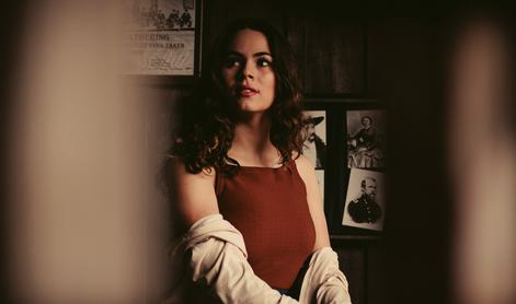 Vodnarje čaka presenečenje, tehtnice hrepenite po ljubezni