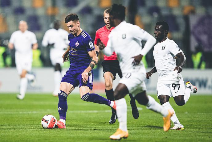 Derbi brez golov: Jug reševal Maribor, Olimpiji pomagala vratnica