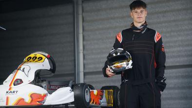 Najstnik, ki osvaja karting steze in premika meje slovenskega motošporta