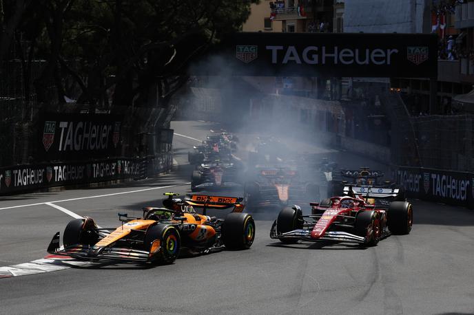 Monako Lando Norris McLaren | Štart VN Monake, Lando Norris je ostal pred Charlesom Leclercom. | Foto Reuters