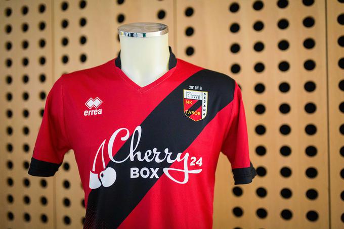 Češnjice, osrednji pokrovitelj kluba je Cherry24 Box, so jesenski del končale na osmem mestu. | Foto: Žiga Zupan/ Sportida