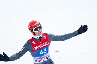 Nemški skakalni up se vrača, vendar ne v svetovni pokal