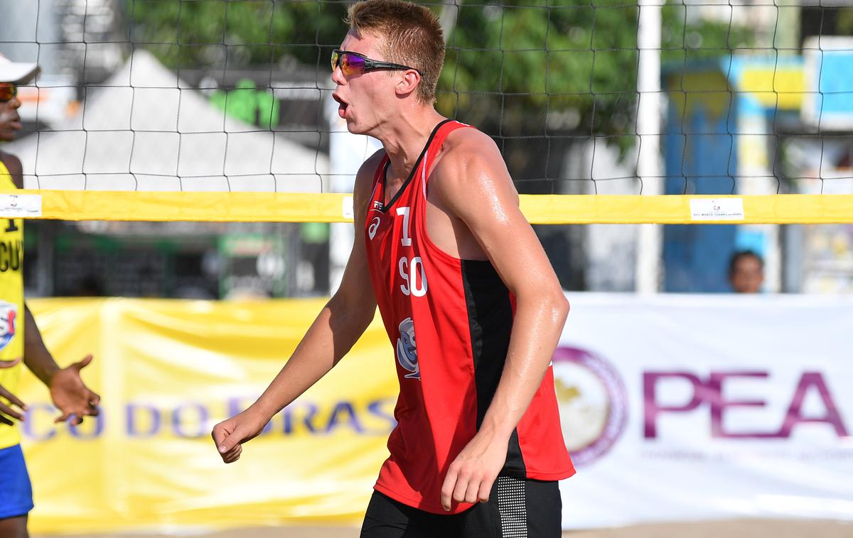 Rok Možič | Rok Možič in Črtomir Bošnjak sta na Tajskem nepremagljiva. | Foto FIVB