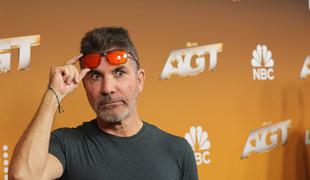 Najprej se je želel zamrzniti, zdaj pa hodi na nenavadno terapijo