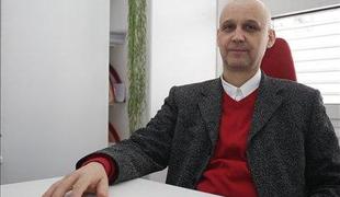 Demokratični politiki niso nujno pravniki, strokovnjaki, managerji ...