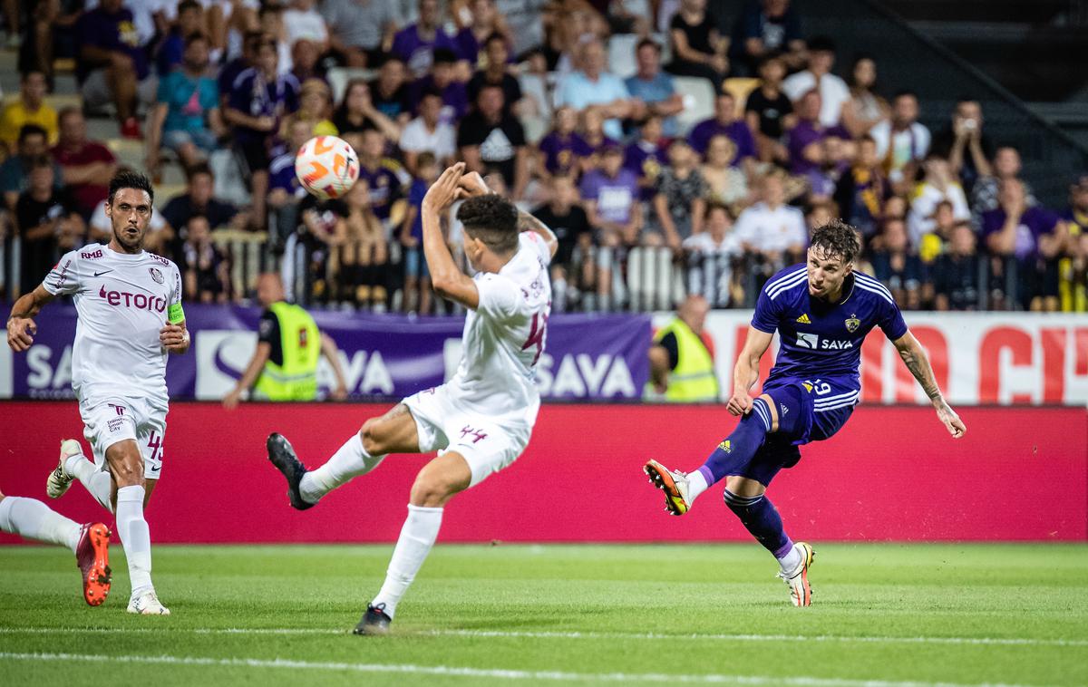 Maribor Cluj | Maribor tudi na četrti evropski tekmi doma ni dal gola, a ima aktiven izid. | Foto Blaž Weindorfer/Sportida