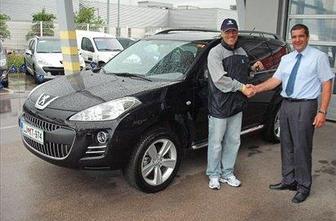 Jure Robič odslej s peugeotom 4007