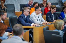 Do zdaj skrivnost, odslej pa bodo ti podatki o poslancih javni