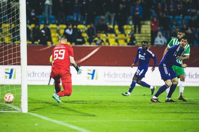 V Sežani ne bo niti Nemanje Mitrovića, strelca edinega zadetka za Maribor v finalu pokala. | Foto: Grega Valančič/Sportida