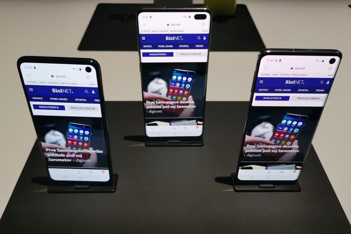 Samsung Galaxy S10 | Pametni telefoni družine Samsung Galaxy S10 prihajajo tudi v izvedbi, ki bo delovala v mobilnih omrežjih prihodnje generacije 5G. | Foto Srdjan Cvjetović