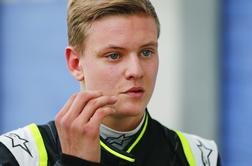 Bo sin Michaela Schumacherja upošteval poziv najmlajšega dirkača f1?