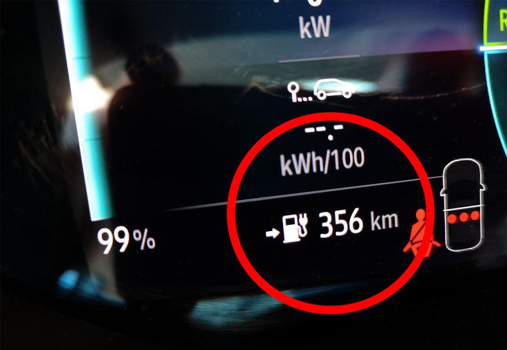 Tak doseg vsaj izven najhujše zime zagotavlja renault zoe, ki še naprej spada med najbolj vsestranske električne avtomobile. | Foto: 