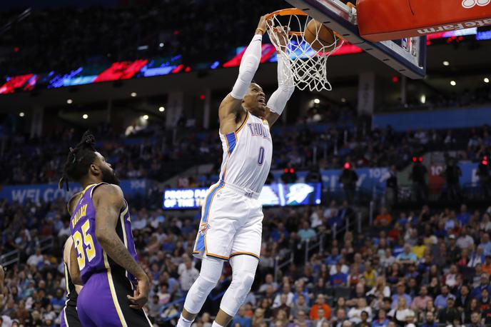 Russell Westbrook | Russell Westbrook se je v noči na sredo "poigraval" z Los Angeles Lakers. | Foto Reuters