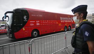 Danska policija zjutraj ob 5.30 preiskovala hotel ekipe Bahrain-Victorious