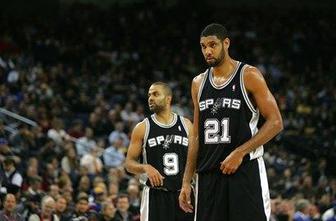 Ostroge zmlele Miami, Brezec na klopi