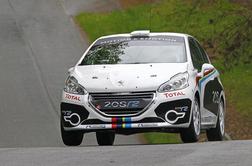 Peugeot je predstavil prvo dirkaško različico dvestoosmice