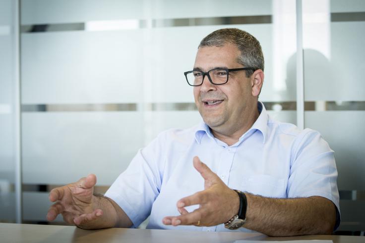 "Novega švicarskega lastnika so presenetili naši dobri rezultati. Recimo, da imamo sladke skrbi. Obe znamki skupaj sta namreč na 18 odstotkih tržnega deleža, trenutno je Citroën v porastu, Peugeot pa je stabilen. Prej kot podružnica, zdaj kot uvoznik smo zelo stabilni tudi do mrež.  | Foto: 