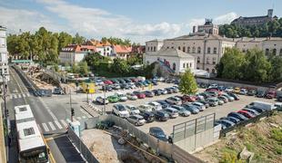 Šumi: nekoč tovarna, nato kultni lokal, v prihodnosti luksuzna stanovanja (foto)