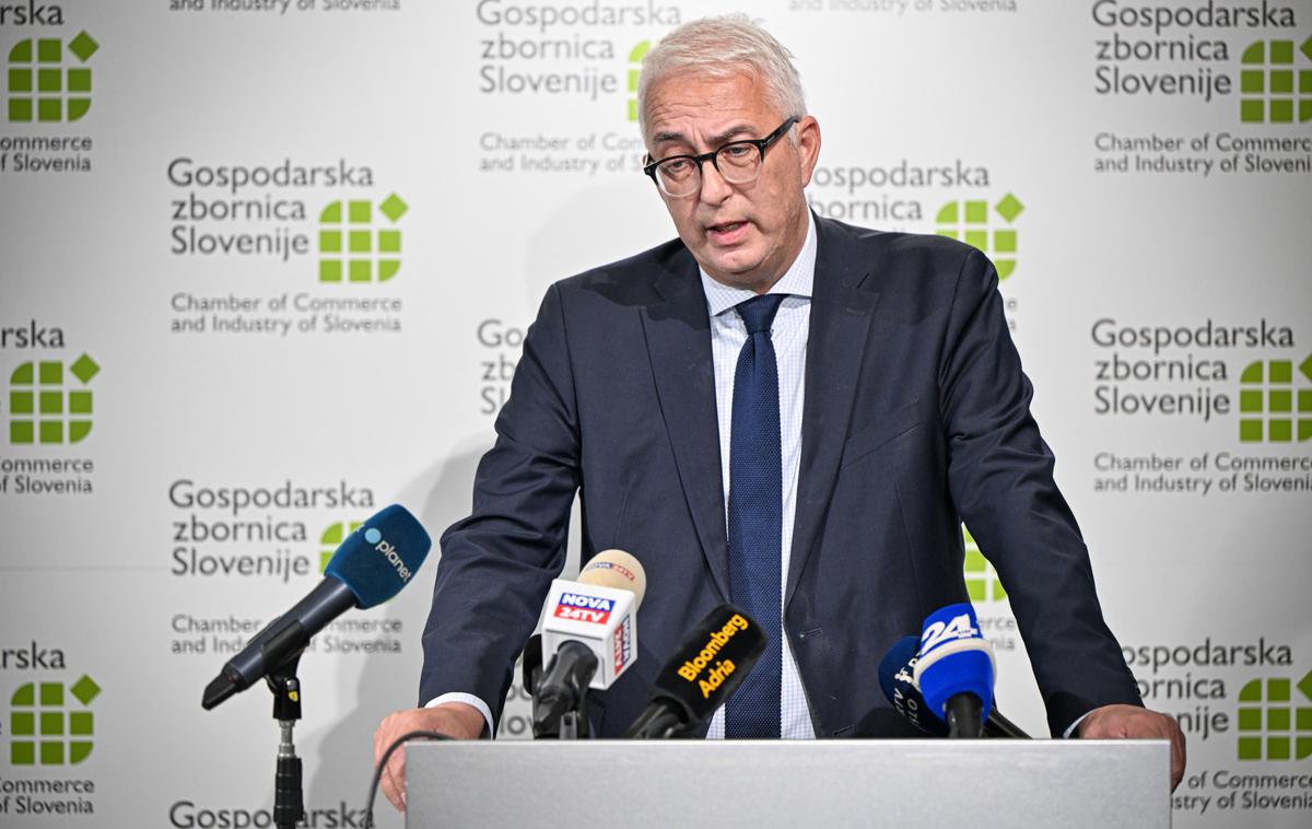Mitja Gorenšček | Predsedujoči ESS in glavni izvršni direktor GZS Mitja Gorenšček pričakuje, da bo kolegij ESS še v tem tednu proučil možnosti za odpravo kršitev po postopku, ki je bil dogovorjen ob ponovnem vstopu delodajalcev v ESS junija 2024. | Foto Jure Makovec/STA