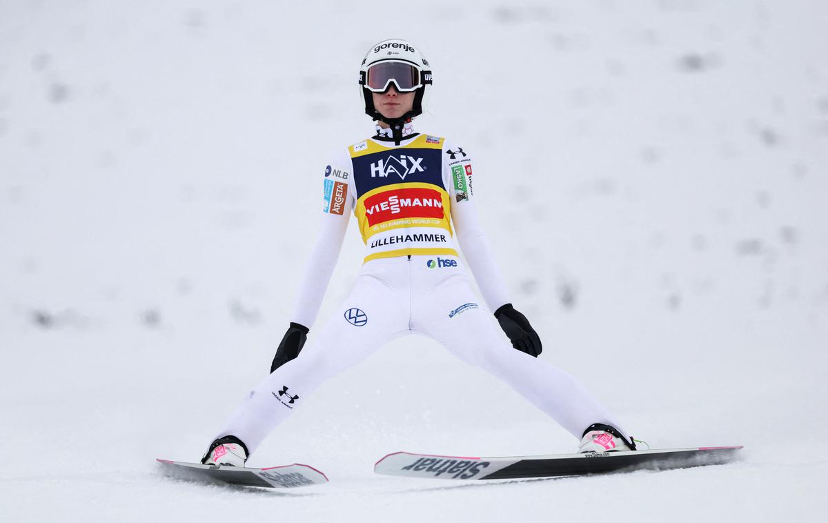 Lillehammer Nika Prevc | Nika Prevc je bila včeraj razočarana. Bo danes že pokazala bolj šampionsko formo? | Foto Reuters