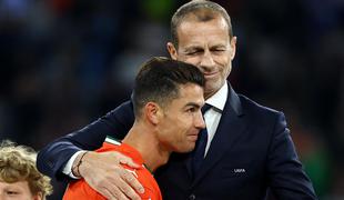 Odmeva ganljiva prošnja Ronalda, a tudi nešportna poteza Yamala