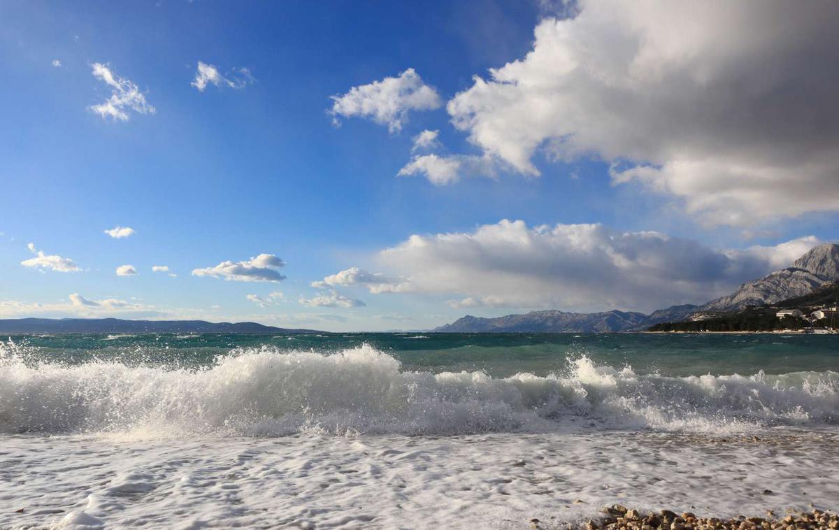 Veter | Orkanski veter je povzročal težave na Hrvaškem.  | Foto STA