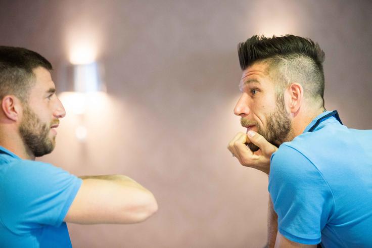Bojan Jokić (levo) bo kapetan v odsotnosti Boštjana Cesarja (desno). | Foto: Vid Ponikvar