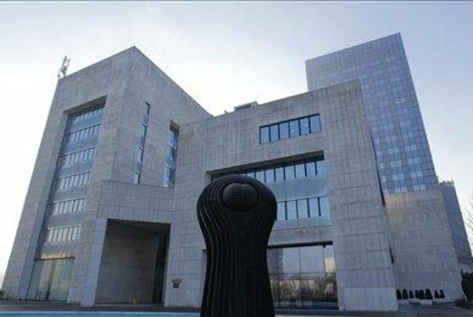 "Smo tarča pritiskov, napadov in osebnih diskreditacij"