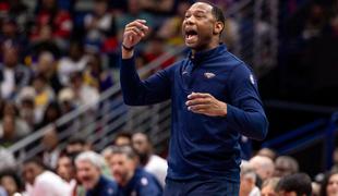 Poraz proti Dončićevim odnesel trenerja Pelikanov