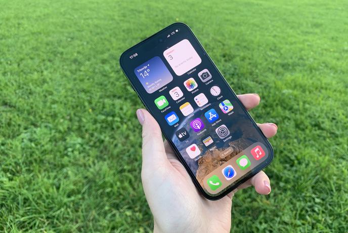 Trumpov preobrat: carin na pametne telefone in računalnike ne bo