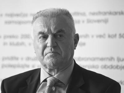 Pogreb Janeza Sušnika z vojaškimi častmi
