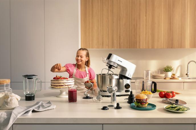 kuhinjski roboti Gorenje | Kuhinjski roboti Gorenje združujejo zmogljivost, premišljeno zasnovo in vsestranskost za različne kuharske izzive. | Foto Gorenje GSI