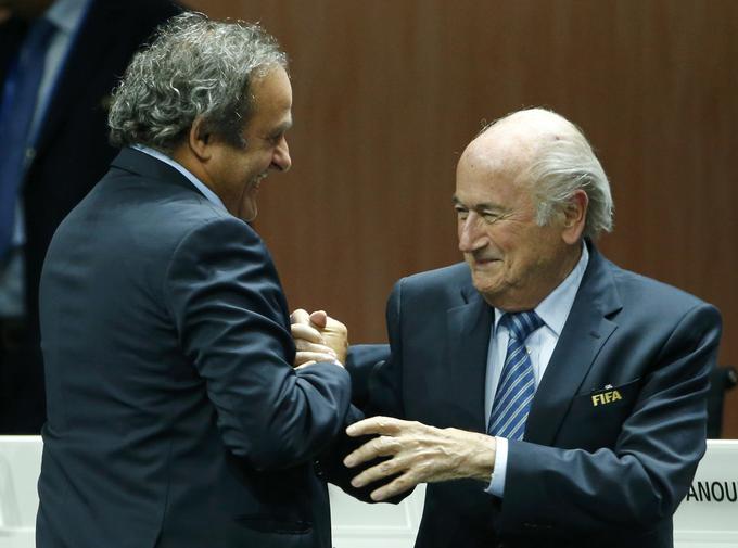 Michel Platini in Sepp Blatter sta bila povezana v škandalu podkupovanja. | Foto: Reuters