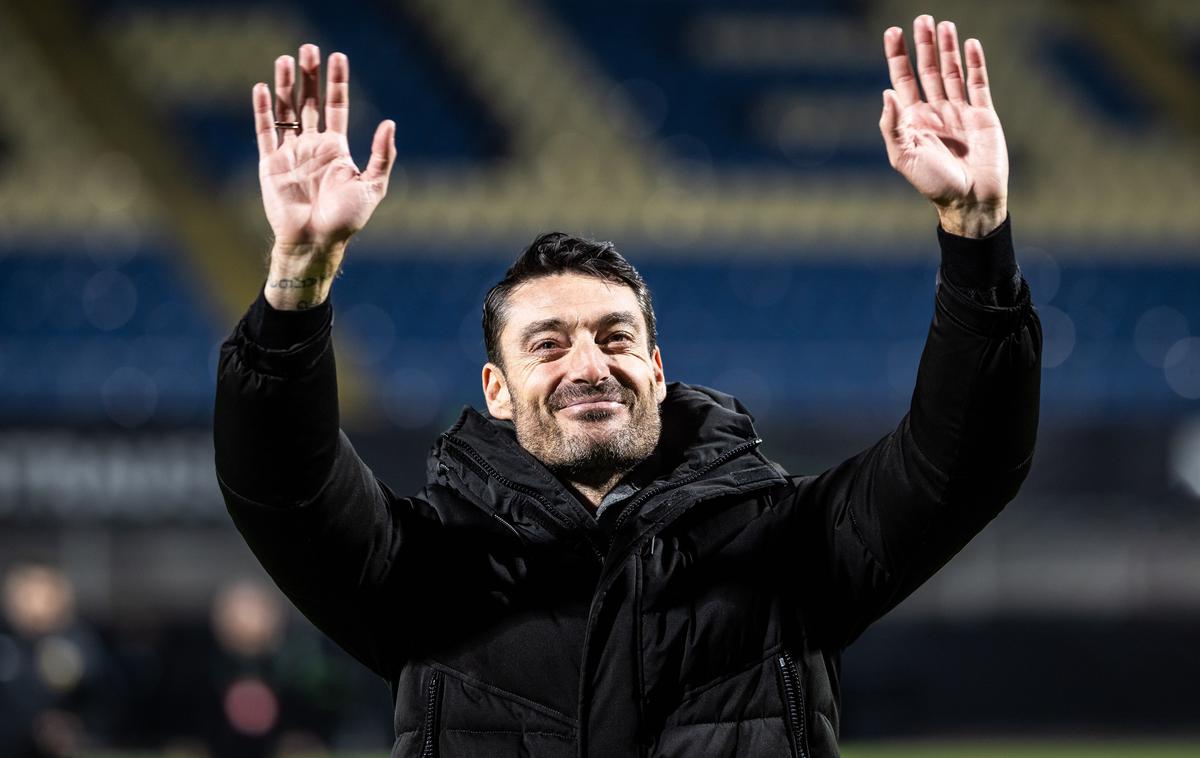 konferenčna liga NK Celje AEK Albert Riera | Albert Riera je po zmagi nad Aekom sijal od sreče in zadovoljstva. | Foto Jure Banfi
