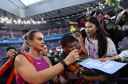 Sabalenka zanesljivo v polfinale Wuhana. Fritz čaka na dvoboj Đokovića in Čeha.