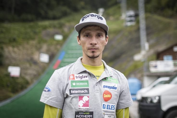 "Glede na to, da je Robert celotno sezono izpustil zaradi poškodbe kolena, se zdaj dobro drži. Pomembno je, da ostane zdrav," O Robertu Kranjcu pravi Janus. | Foto: Bojan Puhek