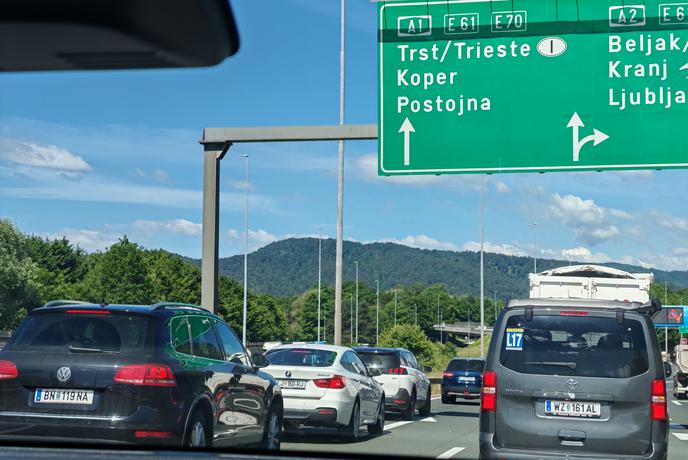 Dars izdal posebno opozorilo za danes in petek zjutraj