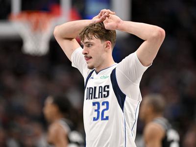 Dallas Mavericks v hudi krizi, a se zdaj ponuja najlepša priložnost