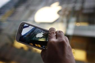 Vse manj Samsungovih komponent v izdelkih Apple