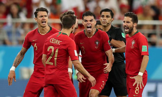 Portugalci so se igrali z napredovanjem, na koncu pa zdržali, remizirali in končali na drugem mestu skupine B. Za četrtfinale se bodo udarili z Urugvajem. | Foto: Reuters