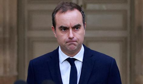 Francoski predsednik Macron za premierja znova imenoval Sebastiena Lecornuja