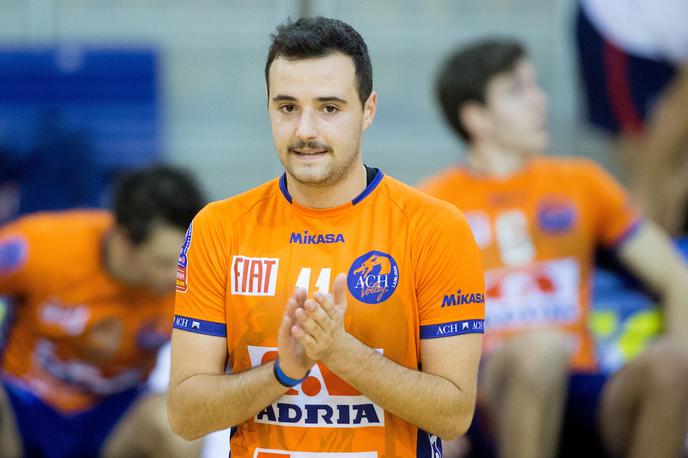 Jure Kasnik | Jure Kasnik, ki je med drugim eno sezono nosil tudi dres ACH Volleyja, bo po sedmih letih spet oblekel dres Fužinarja. | Foto Vid Ponikvar