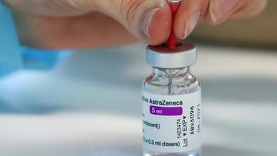 Minister Poklukar: Nadaljujemo cepljenje s cepivom AstraZeneca #video