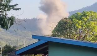 Tajska z zračnimi napadi na Kambodžo #video