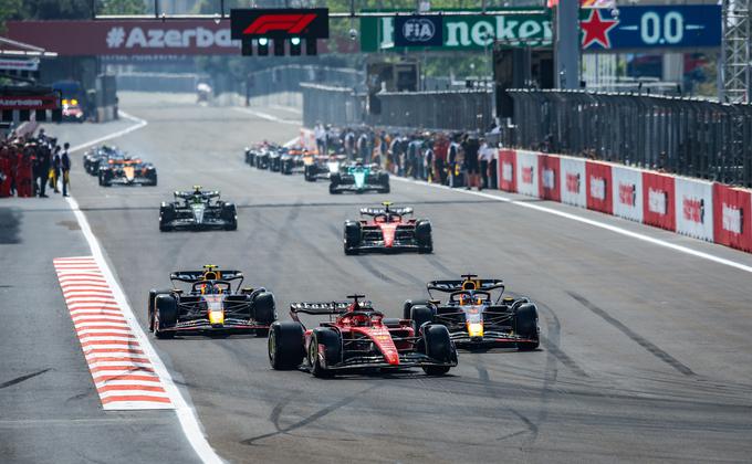 Na nedeljski dirki sta Perez in Verstappen brez večje težave opravila z Leclercom. | Foto: AP / Guliverimage