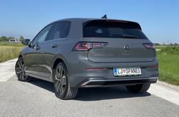 Je še kralj src? V Slovenijo je pripeljal novi volkswagen golf.